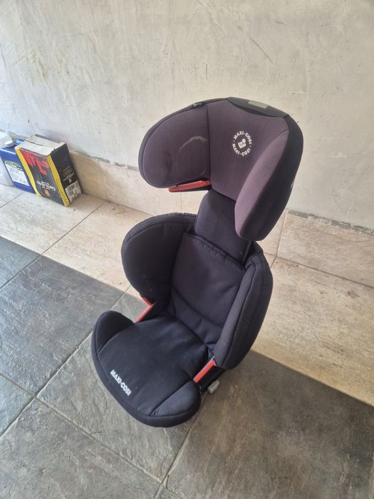 Столче за кола - Maxi Cosi