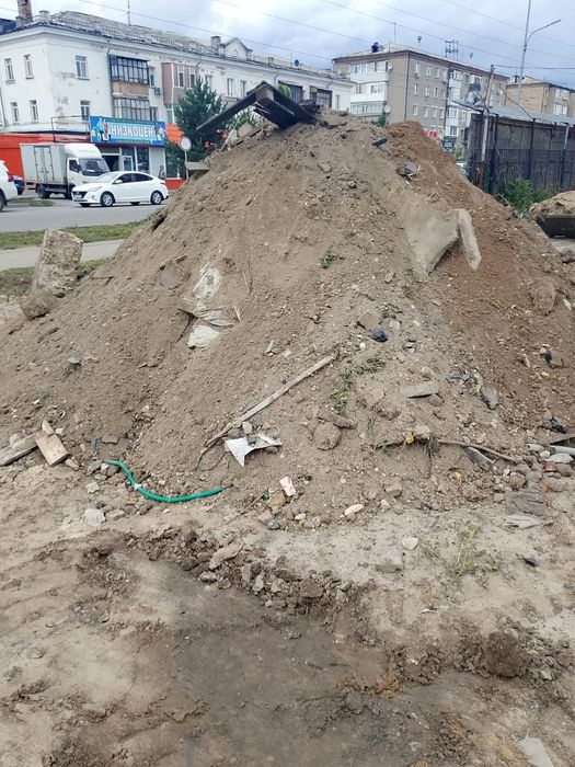 Отдам бесплатно грунт