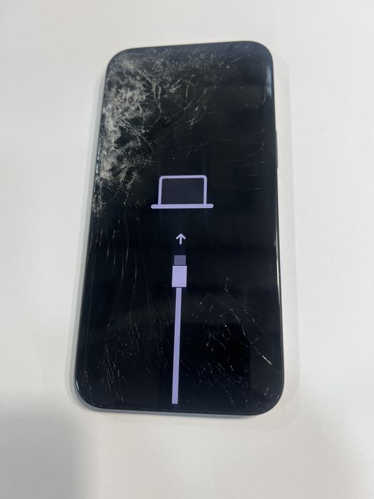 iPhone 16 PLUS de piese