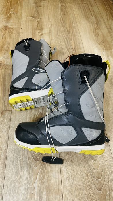 Boots snowboard Thirthytwo