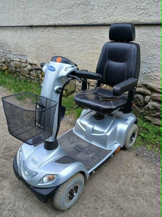 carucior carut electric scuter electric handicap dizabilitati