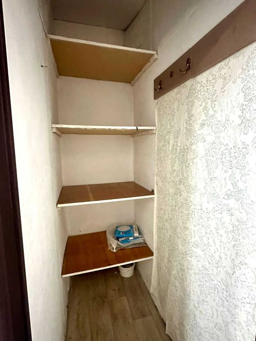продам 3 комнатную квартиру