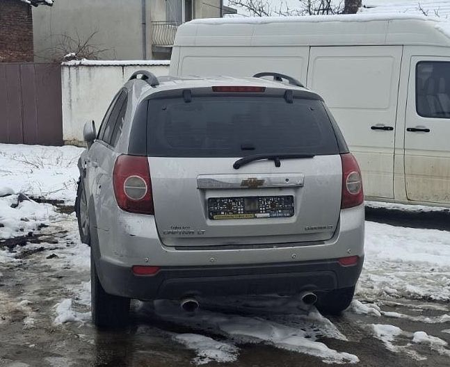 Chevrolet captiva на части