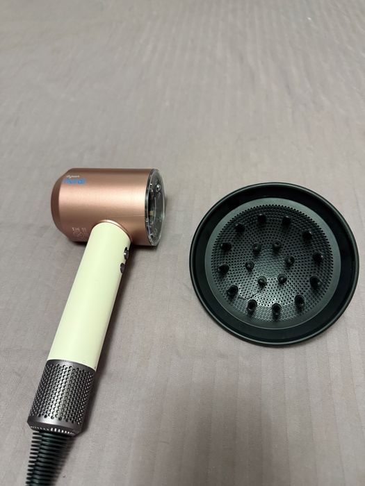 Сешоар Dyson Nural- rose gold