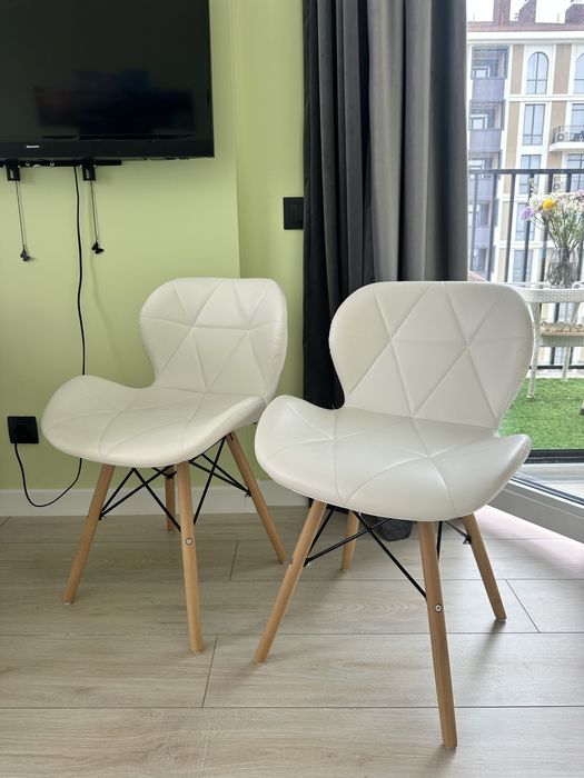 2шт стул как новые 20 000