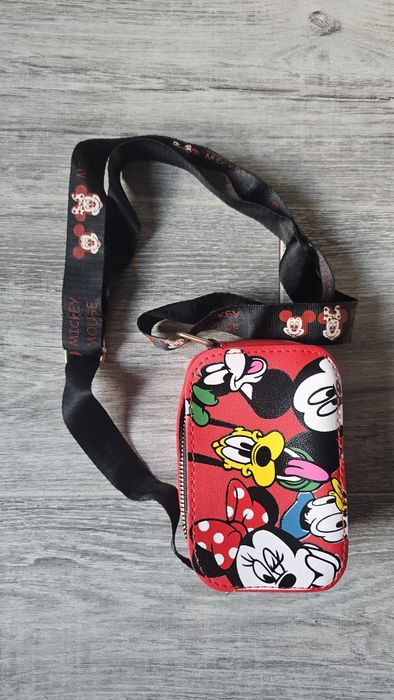 Gentuta Disney cu snur – model personajele clasice