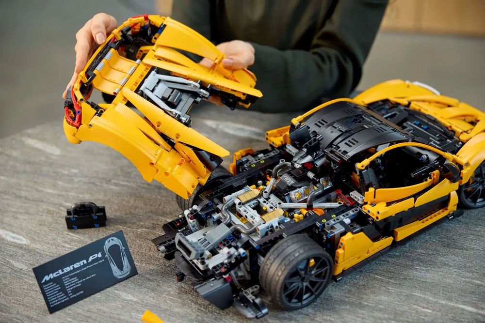 LEGO Technic McLaren P1 (42172), нов, в запечатана кутия.