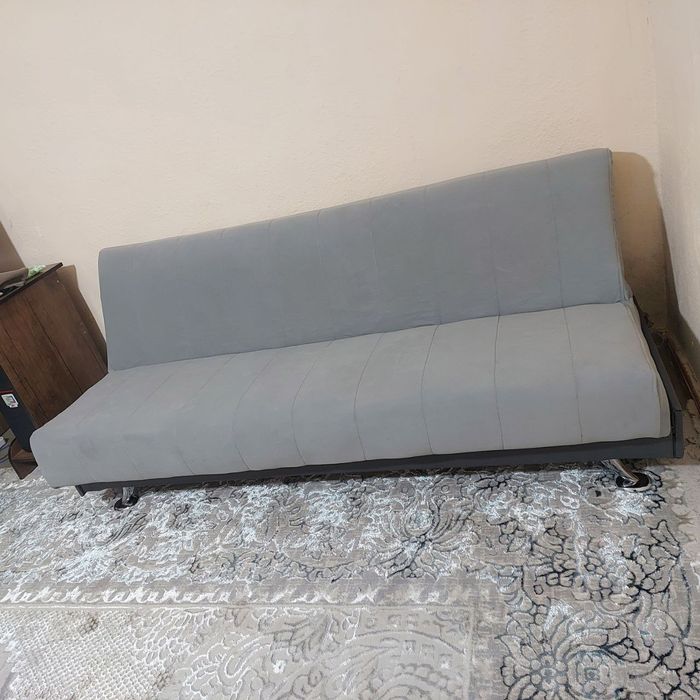 Продам раскладной диван - книжка