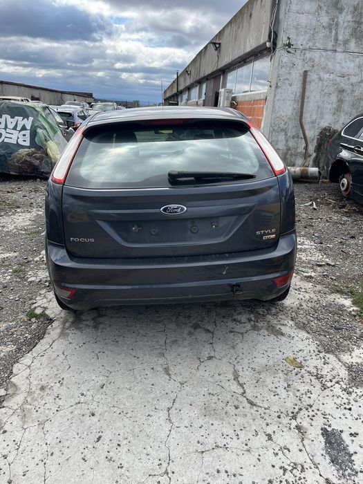 ford focus 1.6tdci  90кс на части