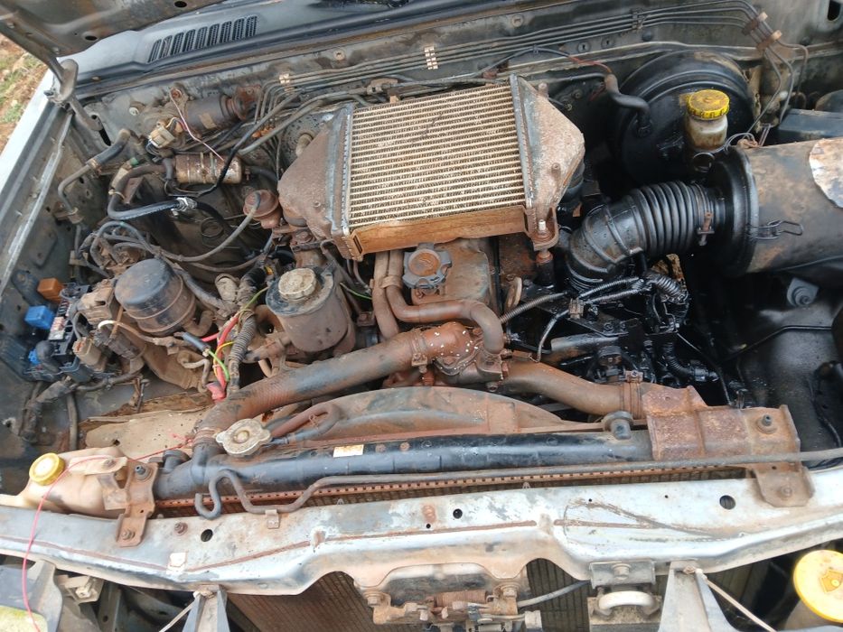 Nissan navara Sasiu rupt