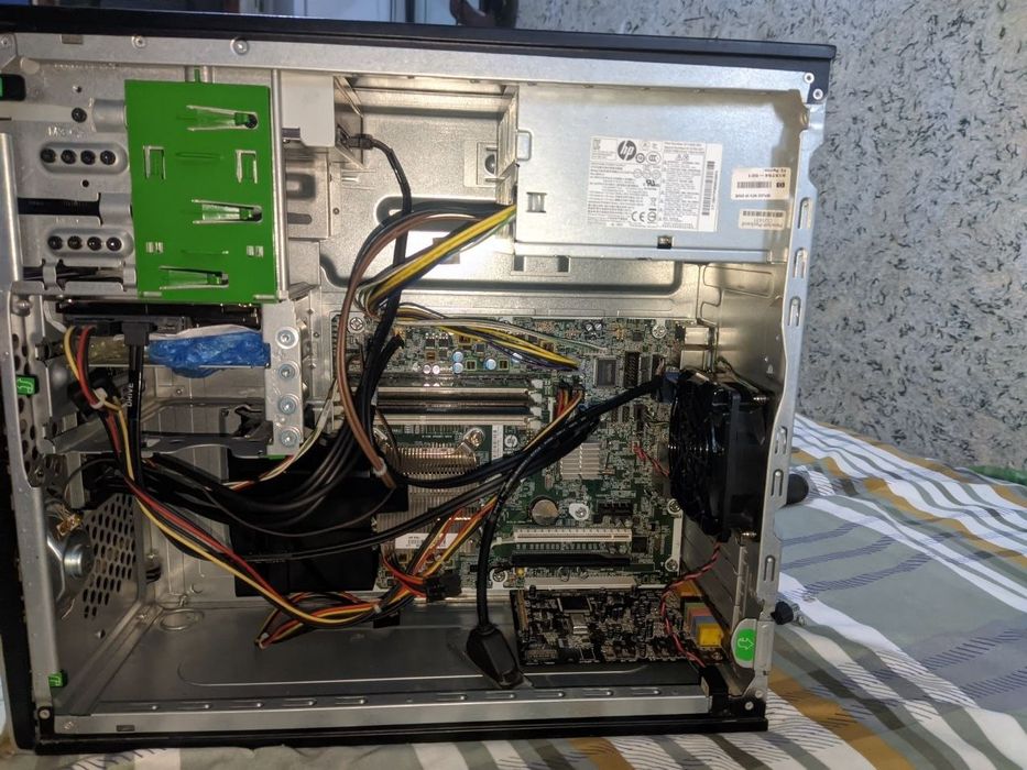 Системный блок HP, 6GB RAM — для работы или игр