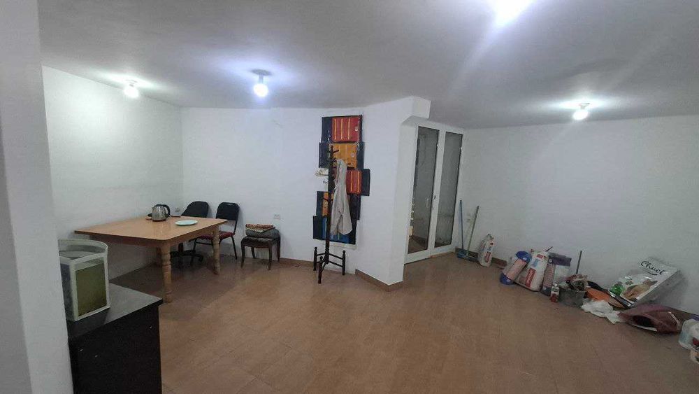 Нежилое Подвальное помещение массив кизил шарк 33кв.м