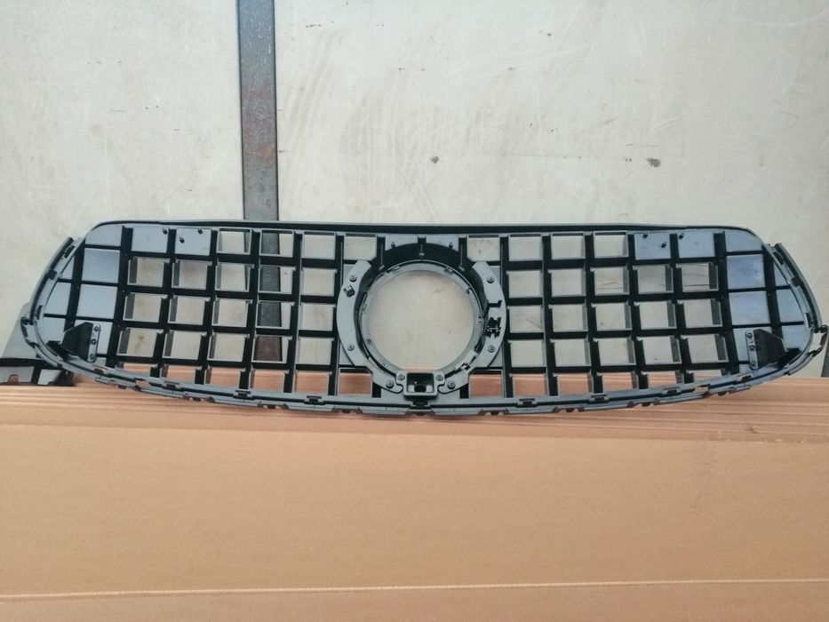 Grila centrala Mercedes-Benz GLC x253 suv