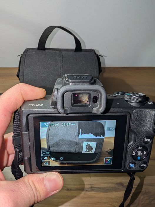 Canon Mirrorless EOS M50 cu garanție.