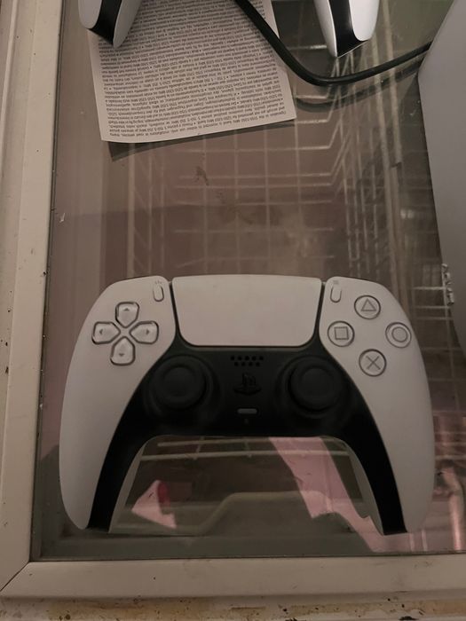 Playstation 5 slim като нов!