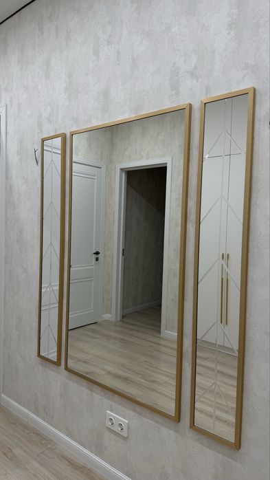 Зеркало на стену