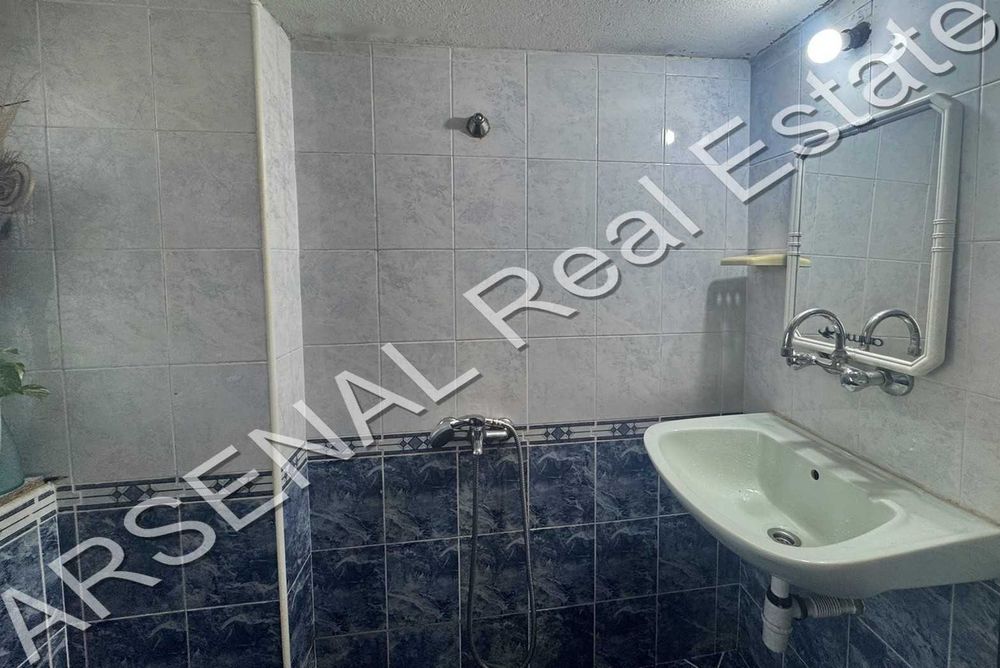 Дава се под наем Едностаен апартамент в София, Център - 44 кв.м за 398.82 € - Снимка #3