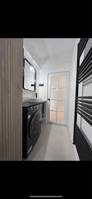 Apartament cu două camere, zona Teatru, pietonală