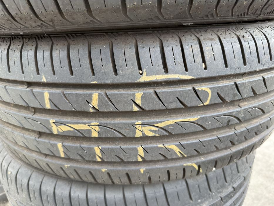 4 броя летни гуми Nexen 215/55R17