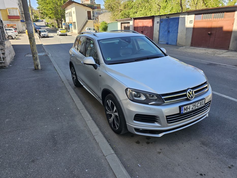 VW  TOUAREG  7P  R-line ,an 2013 ,245 cai