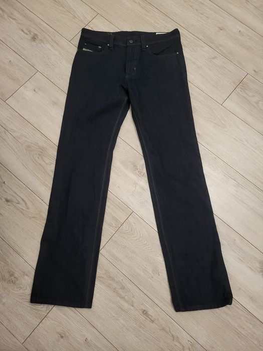 Джинсы Diesel x Adidas