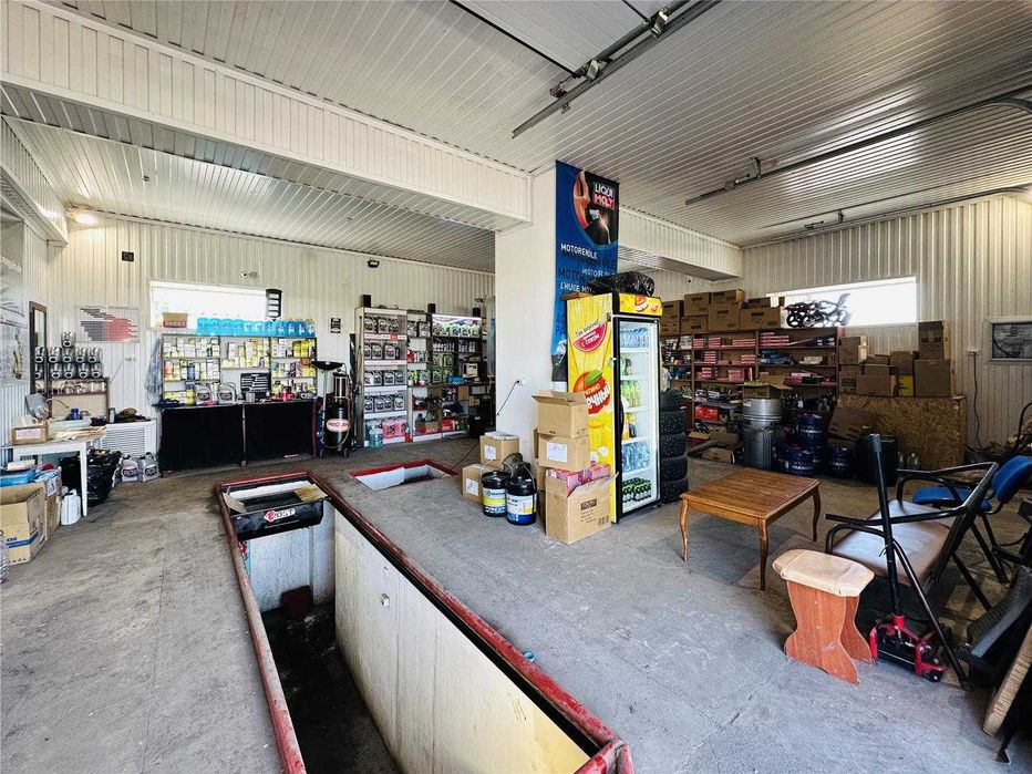 На окраине города предлагаем автокомплекс ПОСТ