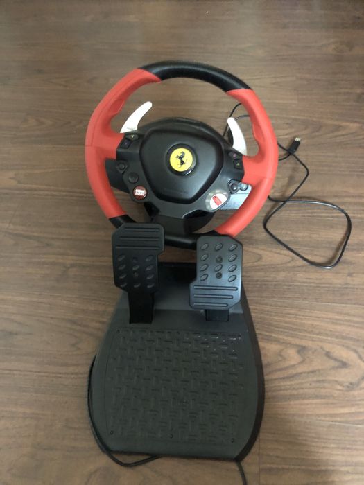 vand volan de xbox/Pc nou