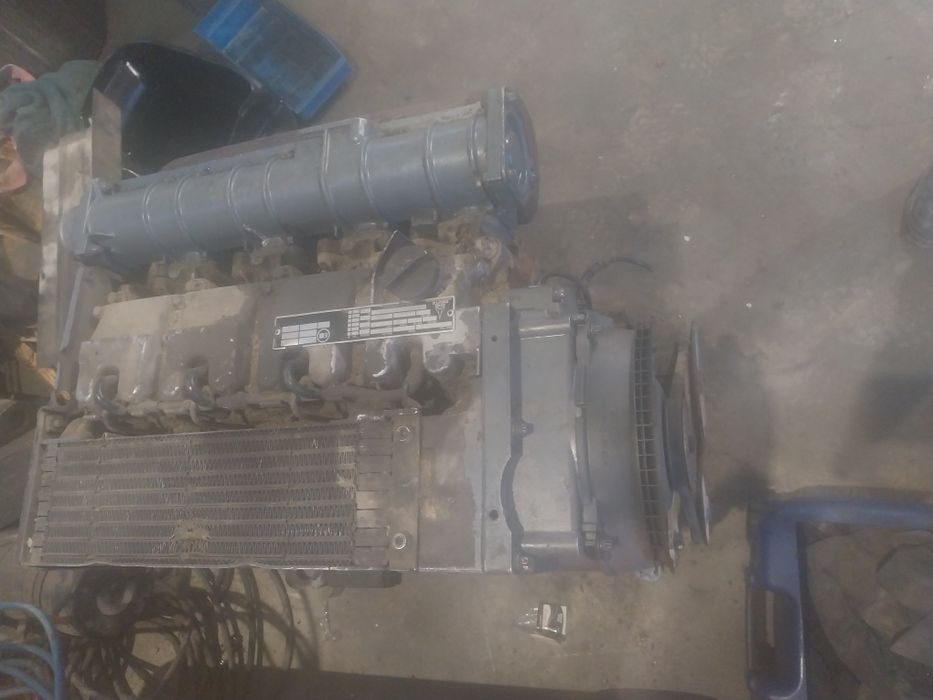 Motor deutz  4cilindri