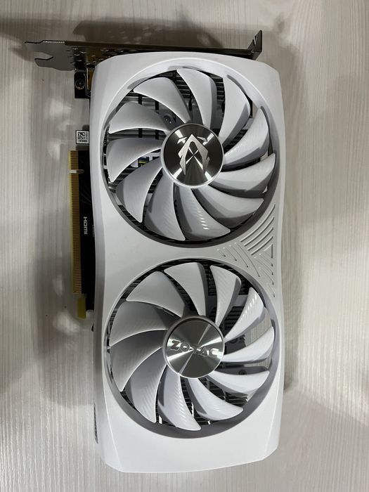Продам или обмен видеокарту rtx 40600