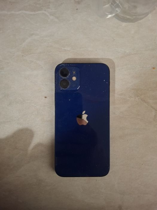 IPhone 12 с коробкой