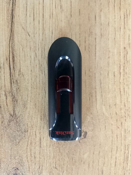 Флешка Sardisk 32 гб