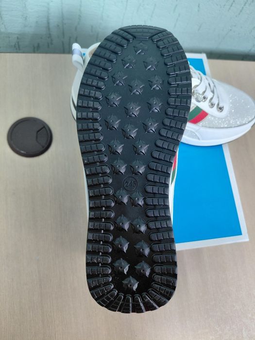 Женские красовки