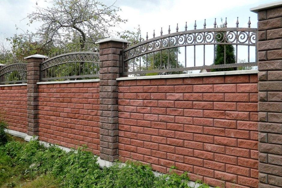 Покраска крыш и заборов