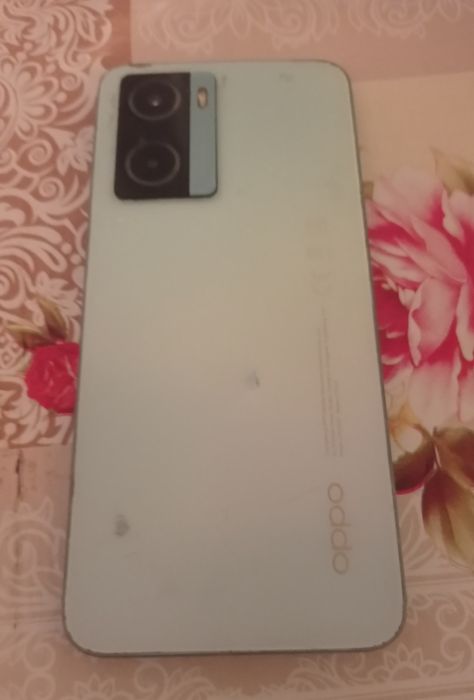 Продается смартфон