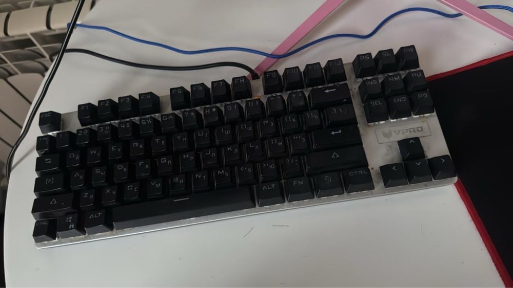 Клавиатура механическая