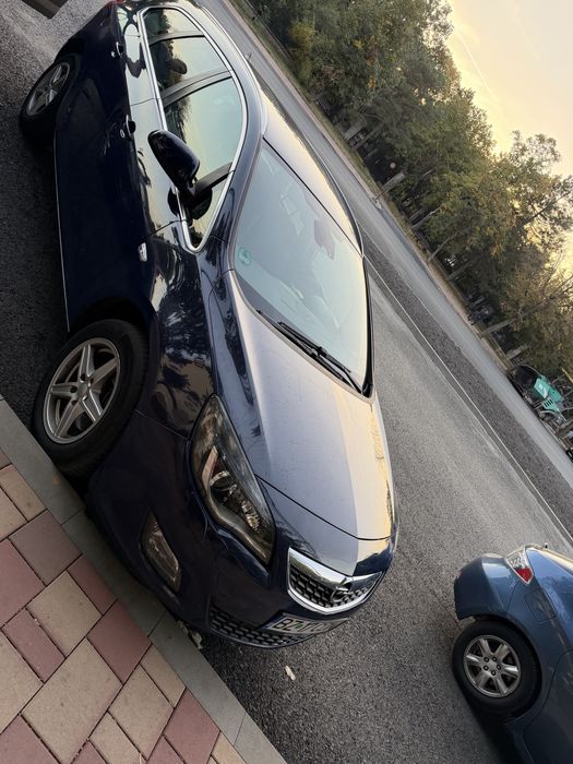 Opel Astra j break
