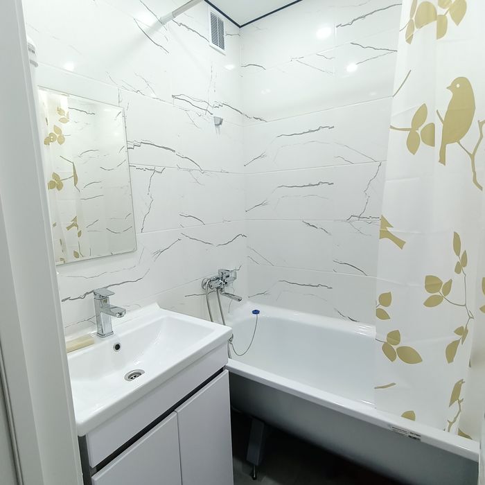 Сдам посуточно 2 кв в 11 микр