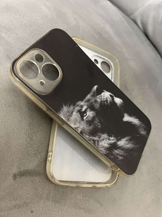 2 калъфа за iPhone 15