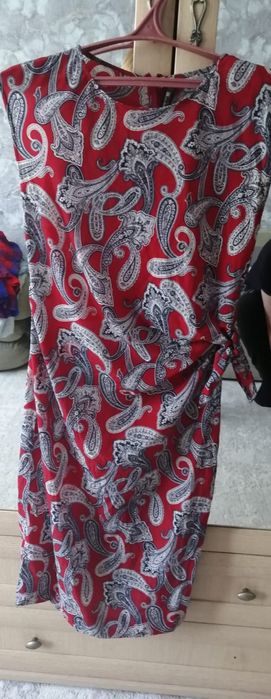 Продам женскую одежду