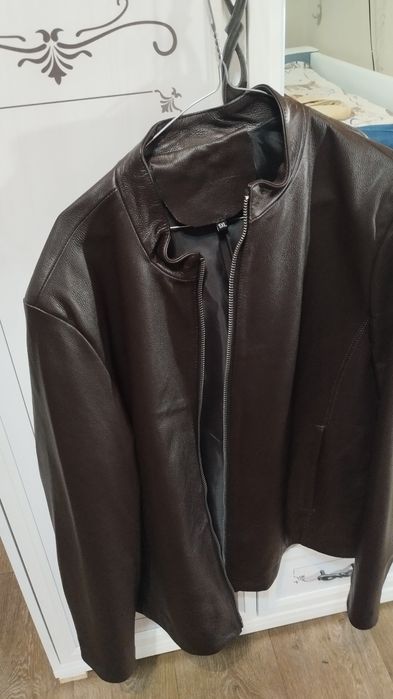 Продам куртку кожаную