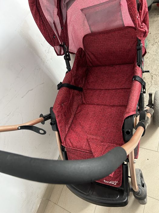 Коляска прогулочная