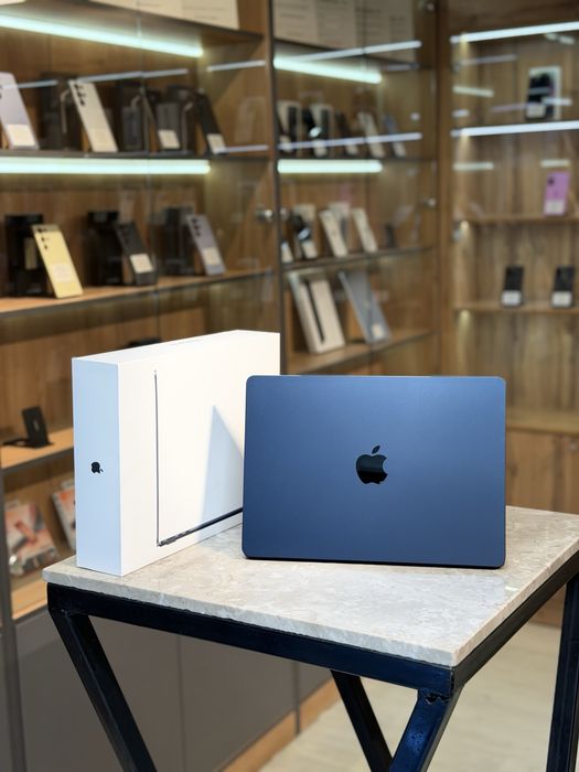 MacBook Air M4 — PhoneLab