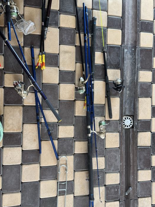 Продаю комплект удочек