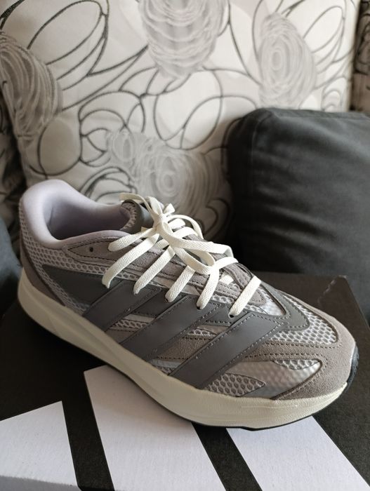 Маратонки Adidas