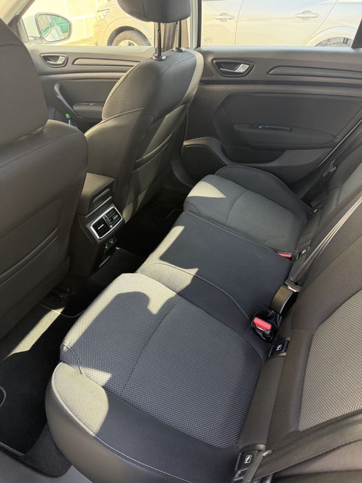 URGENT Renault Megane 1.5 110 cp automat 8.000 km