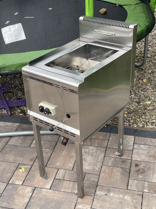 Food truck/street food/afacere la cheie