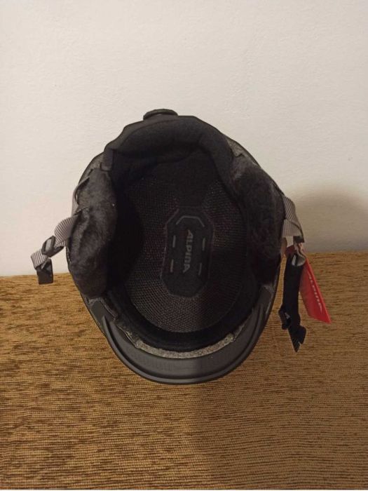 Casca schi ski Alpina Grand.