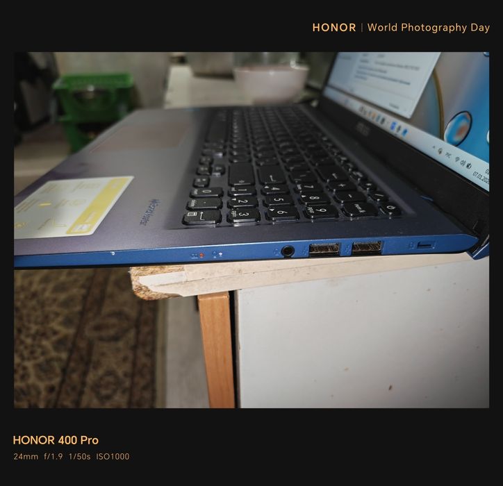 Ноутбук почти новый