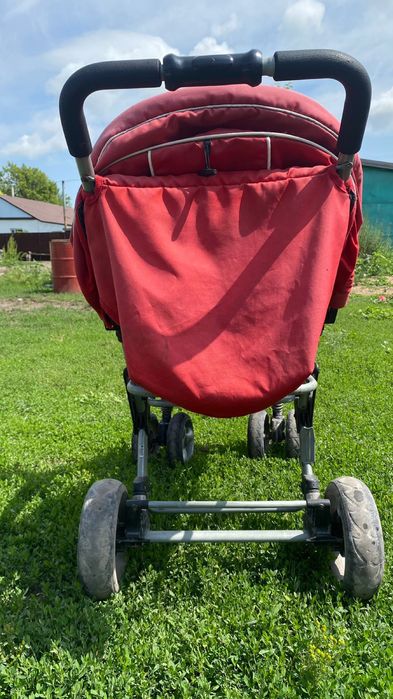 Продам коляску двойную