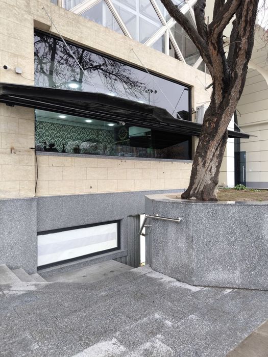 Аренда помещения в Юнусабад Ц-2 на Алайский базар